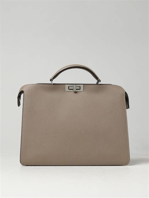 fendi borsa logo|fendi borsa peekaboo.